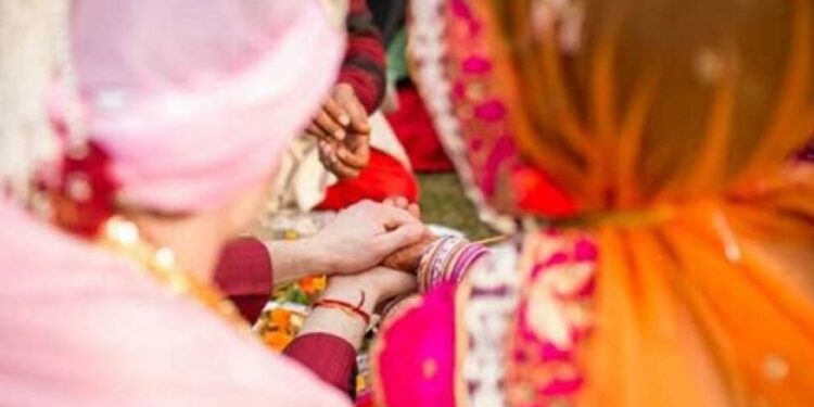 बहनोई की हरकत देख रही थी दुल्हनिया, कन्यादान से पहले तोड़ी शादी, बोली- मुझ पर ये…