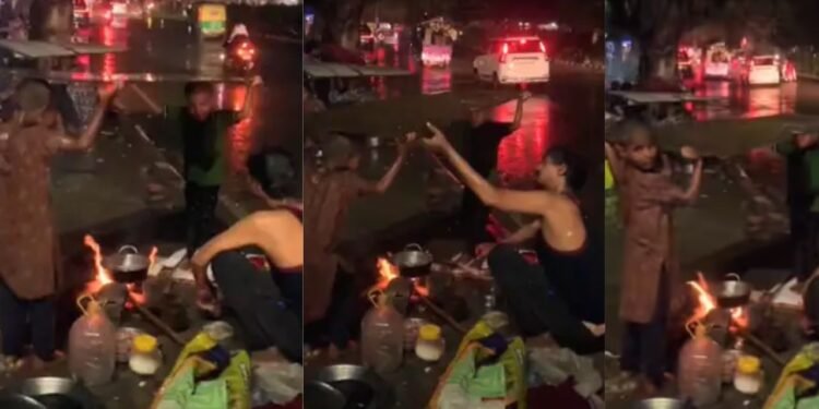 Viral: बेरहम बारिश की बूंदों से लड़ते दिखे बच्चे ताकि बुझ जाए पेट की आग, दिल पिघला देगा वीडियो