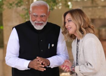 I Am Giorgia: मेलोनी की किताब में PM मोदी ने ऐसा क्या लिखा जो हो गया Viral, फिर चर्चा में आए दोनों | I-Am-Giorgia-pm-modi-writes-foreword-giorgia-meloni-book-india-edition