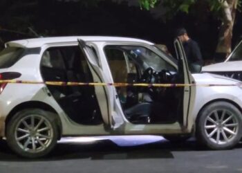 दिल्ली के रोहिणी में कुख्यात अपराधी लल्लू और गोगी गैंग के साथियों की पुलिस से मुठभेड़, 3 को पकड़ा