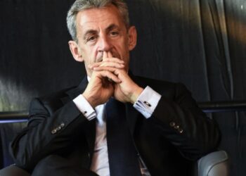 Nicolas Sarkozy Jail Reason: पूर्व फ्रांसीसी राष्ट्रपति निकोलस को क्यों मिली 5 साल की जेल? क्या है पूरा मामला? | French Ex-President Nicolas Sarkozy Sentenced To 5 Years Jail Alleged Libyan Campaign Know Reason News Hindi