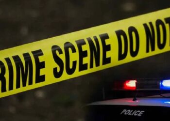 मस्जिद में लोग पढ़ रहे थे नमाज़, बाहर शुरू हो गई गोलीबारी, कई लोगों की मौत | Pakistan Ahmadiyya mosque terror attack firing during prayers casualties