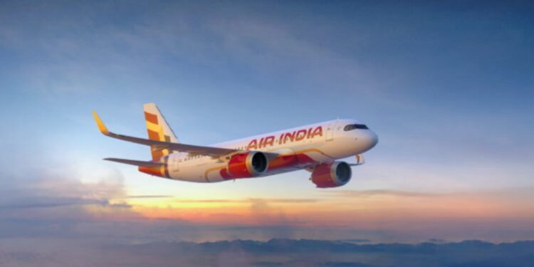 Air India ने अचानक रद्द की मिलान-दिल्ली फ्लाइट, दिवाली मनाने वाले सैकड़ों यात्री इटली में फंसे | Air India cancels Milan-Delhi flight, hundreds of passengers coming to celebrate Diwali stranded in Italy