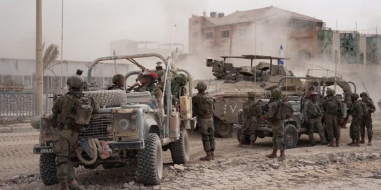 Israel Gaza Airstrike: गाजा में फिर बरसे इजराइल के बम! ‘नाजुक’ सीजफायर टूटा या बचा? जानिए 5 बड़ी बातें | Israel Gaza Airstrike latest updates fragile ceasefire violations civilian casualties 2025