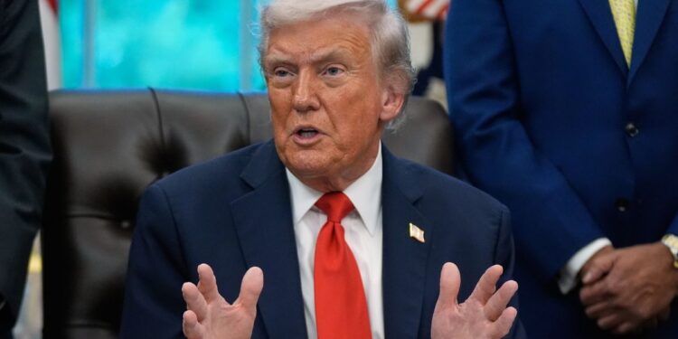 ‘तुरंत शुरू होगी परमाणु हथियारों की टेस्टिंग’, ट्रंप ने किसे दिखाया सबसे ज्यादा न्यूक्लियर वेपन होने का धौंस? | Donald Trump Orders Immediate Nuclear Weapons Testing, Says U.S. Has the Most Powerful Arsenal