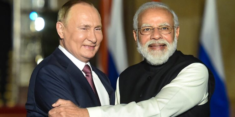 Putin के 73वें बर्थडे पर पीएम मोदी ने किया फोन, किन ‘रणनीतिक मुद्दों’ पर हुई चर्चा? | Putin birthday modi phone call December summit strategic talks