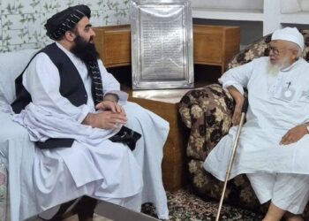 तालिबान और देवबंद का क्या है कनेक्शन? आमिर मुत्तकी क्यों गए दारुल उलूम? इतिहास में छुपी है दिलचस्प कहानी | taliban-foreign-minister-visit-deoband-madrasa-uttar-pradesh-2025