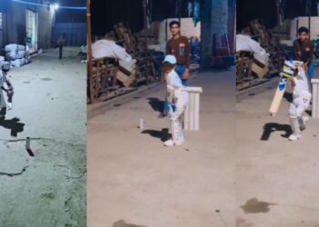Viral Video: पिता की मेहनत ने बच्चे को दिए हौसले के पंख, जल्द चमकने वाला है क्रिकेट का छोटा सितारा! Video में देखें कमाल के शॉट्स