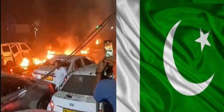 Delhi Blast: पाकिस्तान ने कबूला- हमने करवाया लाल किले के बाहर हमला, अब क्या करेगी मोदी सरकार? | Delhi Blast: Pakistan leader admits we carried out the blast near Red Fort, what will Modi government do now?