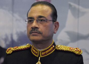Asim Munir News: आतंक का दूसरा जनरल असीम मुनीर को पाकिस्तान ने क्यों दिया फिर प्रमोशन? सामने आया दोहरा चेहरा | Pakistan Again Promoted General Army Chief Asim Munir Know Reason News Hindi