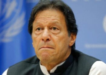 इमरान खान ‘गायब’, मौत की अफवाहों के बीच बहन का ‘विस्फोटक’ बयान, अदियाला जेल के बाहर समर्थकों का प्रदर्शन | Imran khan missing death rumors sister explosive statement adiala jail siege pakistan