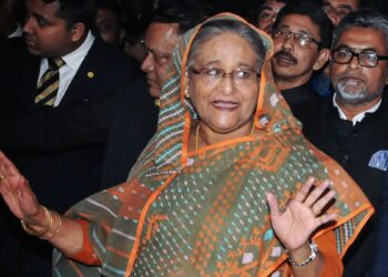 Sheikh Hasina को मौत की सजा के बाद बांग्लादेश ने तत्काल प्रत्यर्पण का आग्रह किया, जानें भारत का रुख क्या? | Sheikh Hasina Extradition Demand Bangladesh Asks India for Immediate Action News Hindi