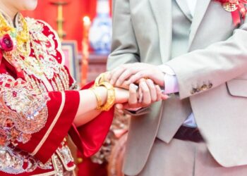 Ajab Gajab: चीन के इस गांव में बना अजीबोगरीब नियम, दूसरे प्रांत में शादी की तो लगेगा जुर्माना