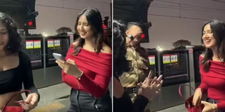 Viral Video: मेट्रो में Reel बनाते पकड़ी गई लड़कियां, “Pookie” मोमेंट ने बना दिया माहौल