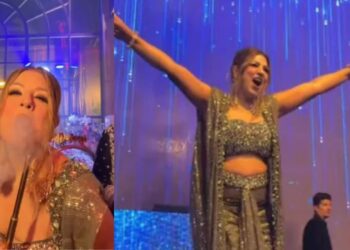 Viral video: दूल्हे की मां ने अपनी परफॉर्मेंस से ढाया कहर, डांस फ्लोर पर किया जबरदस्त डांस