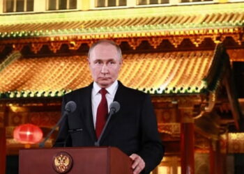 Putin Networth: कितनी संपत्ति के मालिक हैं रूसी राष्‍ट्रपति पुतिन? शान-ओ-शौकत भरी जिंदगी कर देगी हैरान | Vladimir Putin Net worth:Salary, house, car, plane of the Russian President visiting India