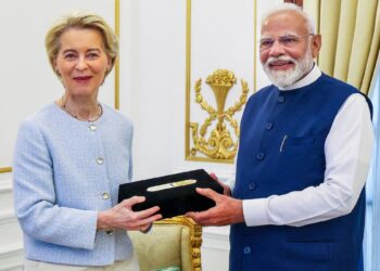 India-EU FTA: भारत और EU के बीच होने जा रही है ‘Mother of all deals, ट्रंप के लिए क्यों माना जा रहा है झटका | india eu fta mother of all deals Ursula von der leyen davos speech impact on Donald trump policies