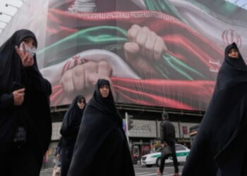 ईरान में खूनी संघर्ष, रज़ा पहलवी का दावा- प्रदर्शनों में 1200 से ज़्यादा मौतें, 9/11 से चार गुना बड़ा नरसंहार | Raza Pahlavi’s claim – more than 1200 deaths in Iran protests, a massacre four times bigger than 9/11