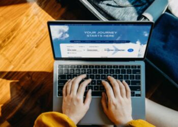 Viral: इंडिगो कूपन इस्तेमाल करने पर बंदे को हुई भारी ‘बचत’, फोटो पोस्ट कर बंदे ने बताई कहानी