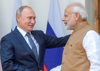 India Russia Oil Trade: अमेरिका ने रूसी तेल की खरीद को लेकर क्‍या बोला है झूठ? मॉस्को ने बता दिया सच | India Russia Oil Trade: Moscow rejected America’s claim on Russian oil, said- India needs to change its stance