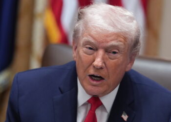 ’11 जेट विमान मार गिराए गए, मैंने कहा लड़ोगे तो’ ट्रंप ने भारत-पाक युद्ध सीजफायर को लेकर किया नया दावा | Trump made a new claim regarding India-Pakistan war ceasefire, ’11 jet planes were shot down, I said if you fight, I will impose 200 percent tariff’