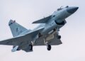 Bangladesh J-10CE Fighter Jet Deal: चीन से J-10CE खरीदेगा बांग्लादेश, भारत के लिए क्यों बढ़ा ‘टू-फ्रंट’ खतरा | bangladesh-j10ce-fighter-jet-deal-china-india-security-concern-international-news-hindi