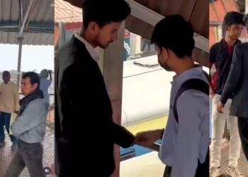 VIDEO: वायरल होने की चाह में पार की हदें, फर्जी टीटीई बनकर की वसूली…कमाए 1200 रुपये!