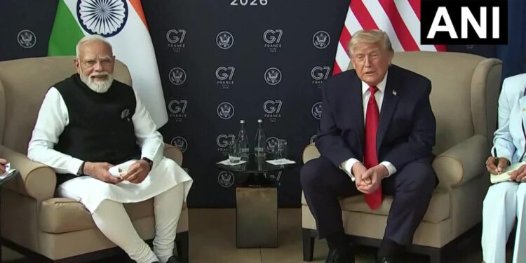 Modi Trump Meeting: नाविकों की सुरक्षा, वेस्ट एशिया में शांति! PM मोदी ने ट्रंप के सामने उठाया गंभीर मामला | pm modi donald trump g7 meeting indian sailors safety west asia peace talks World News hindi
