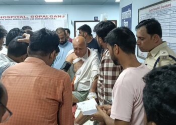 बिहारः गोपालगंज में अभिनेता पंकज त्रिपाठी के भाई पर कुल्हाड़ी से हमला, गंभीर हालत में अस्पताल में भर्ती