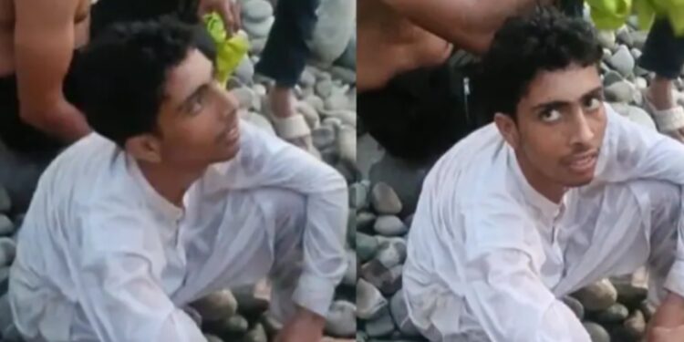 PoK Minor Detained: पुंछ में LoC पार कर भारतीय सीमा में घुसा पाकिस्तानी नाबालिग, जांच में जुटी खुफिया एजेंसिया | pakistani minor detained crossing loc poonch jammu kashmir intelligence agencies probe