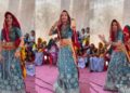 Viral Video: नई बहू ने ससुराल में देसी अंदाज में लगाए जबरदस्त ठुमके, एक्सप्रेशन देख ससुरालवाले वाले भी बजाने लगे तालियां