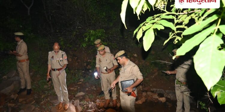 खुद को वनकर्मी बताकर जंगल में रोका, फिर दोस्त के सामने ही युवती से किया गैंगरेप, Uttar-pradesh Hindi News