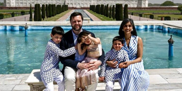 JD Vance fourth Child: अमेरिकी उपराष्ट्रपति जेडी वेंस चौथी बार बने पिता, 150 साल पुराना टूटा रिकॉर्ड | jd vance usha vance welcome fourth child alec neel vance us vice-president