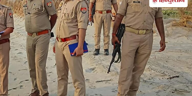 पड़ोसियों को फंसाने के लिए बाप ने अपने ही बेटी का गला घोंटा, हत्या के बाद बोला- बहुत बड़ी गलती कर दी, Uttar-pradesh Hindi News