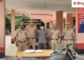 लव अफेयर के शक में प्रेमी ने की प्रेमिका की हत्या, ईंट से कुचल दिया चेहरा, CCTV से खुला राज, Uttar-pradesh Hindi News