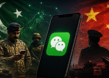 जिस ऐप को भारत ने किया बैन, अब उसी WeChat पर क्यों शिफ्ट हुई पाकिस्तानी सेना? | why pakistan army shifted to wechat app banned in india from whatsapp china military relations security explained hindi
