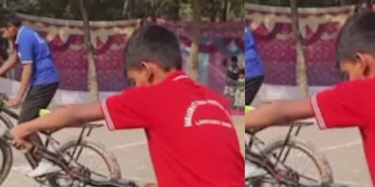 स्लो साइकिल रेस का नया हीरो! एक जगह साइकिल रोकने की ट्रिक से जीता दिल, पैर बिना जमीन पर लगाए सबसे देर तक टिका रहा