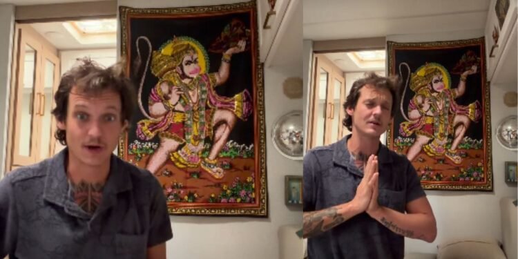 न भाषा की चिंता, न किसी तरह की झिझक… विदेशी शख्स ने जिस अंदाज में पढ़ी हनुमान चालीसा, चेहरे पर श्रद्धा और आवाज में भक्ति देख भावुक हुए लोग