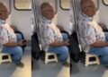 मेट्रो में सीट का झंझट खत्म! बुजुर्ग ने निकाला ऐसा जुगाड़, DMRC वाले भी सोच में पड़ गए कि टिकट के साथ स्टूल भी दें क्या?
