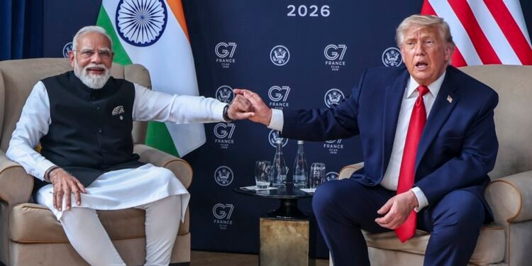 ट्रंप के हाथ में 100% टैरिफ हथियार! US में बिल पास,रूस से तेल खरीदने पर भारत पर भी मंडराया खतरा? क्या है मामला | What is Russia Sanctions Bill Explained trump tariff power impact on india russian oil import