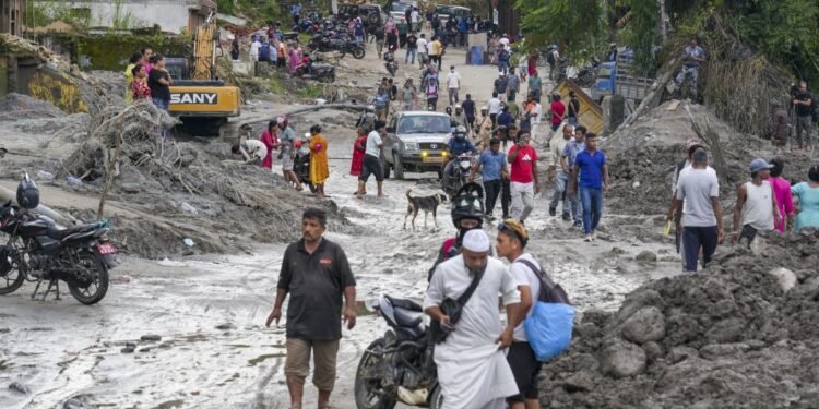 Tibet Earthquake: विनाशकारी बाढ़ के बाद तिब्बत में भूकंप के झटके, 5.0 की तीव्रता दर्ज, क्या प्रलय के संकेत? | Tibet-Earthquake-5.0-Magnitude-Quake-After-Devastating-Floods-Impending-Catastrophe-News